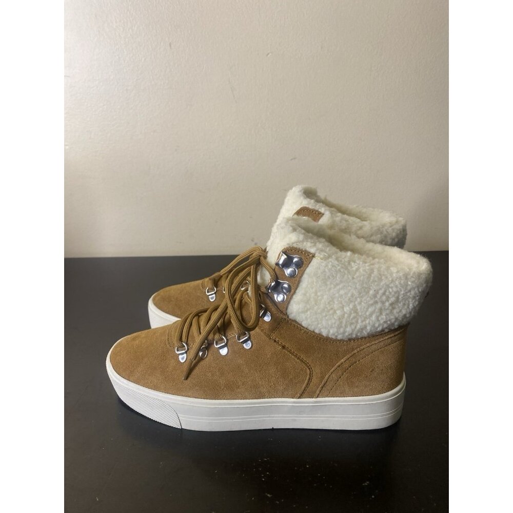 Marc Fisher Snow Boot Sneakers Size 7.5M